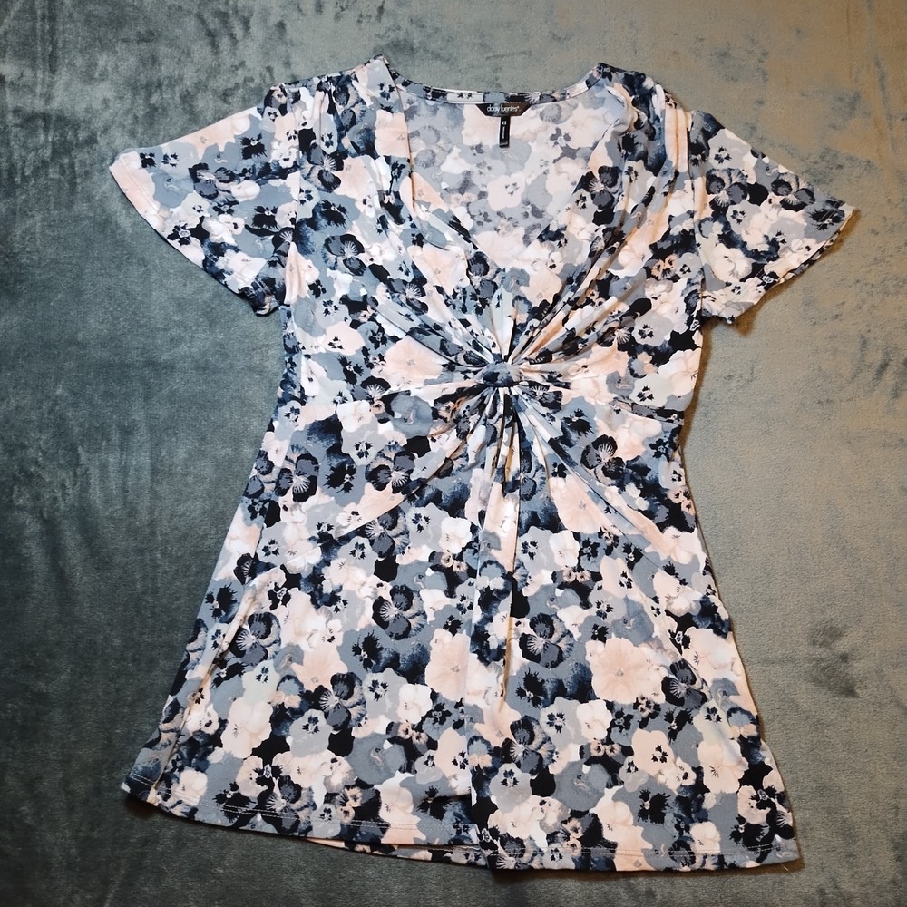 Daisy Fuentes Floral V-Neck Twist-Front Blouse Women's XS Whihimsigoth Boho Y2K